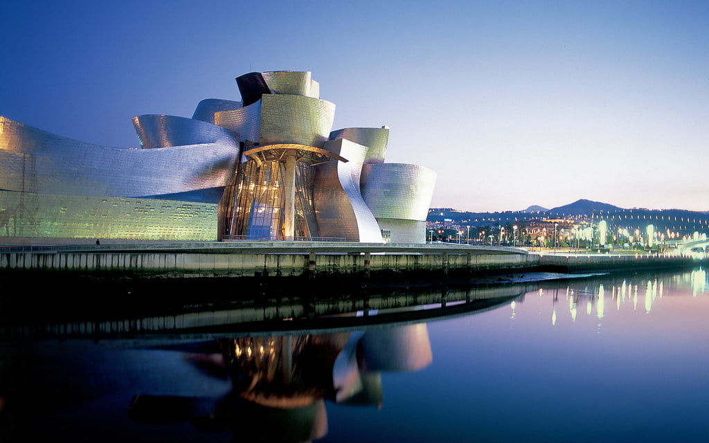 Bilbao - Museu Guggenheim Bilbao >> Imagem: Flickr