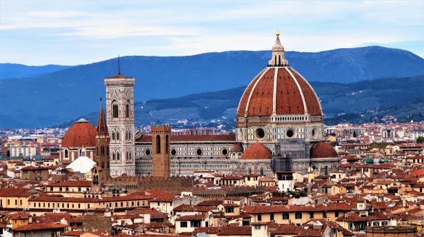 Vista da Catedral de Florença >> Imagem:  Public Domain Pictures