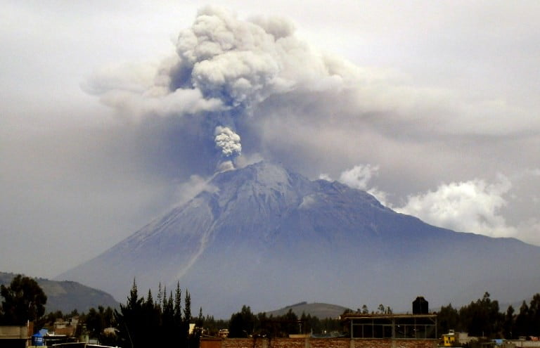 Vulcão Tungurahua >> Imagem: Diariocritico de Venezuela