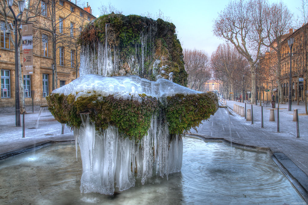 Inverno em Provença - Fontaine des Neuf Canons - Aix-en-Provence >> Imagem: marcovdz 