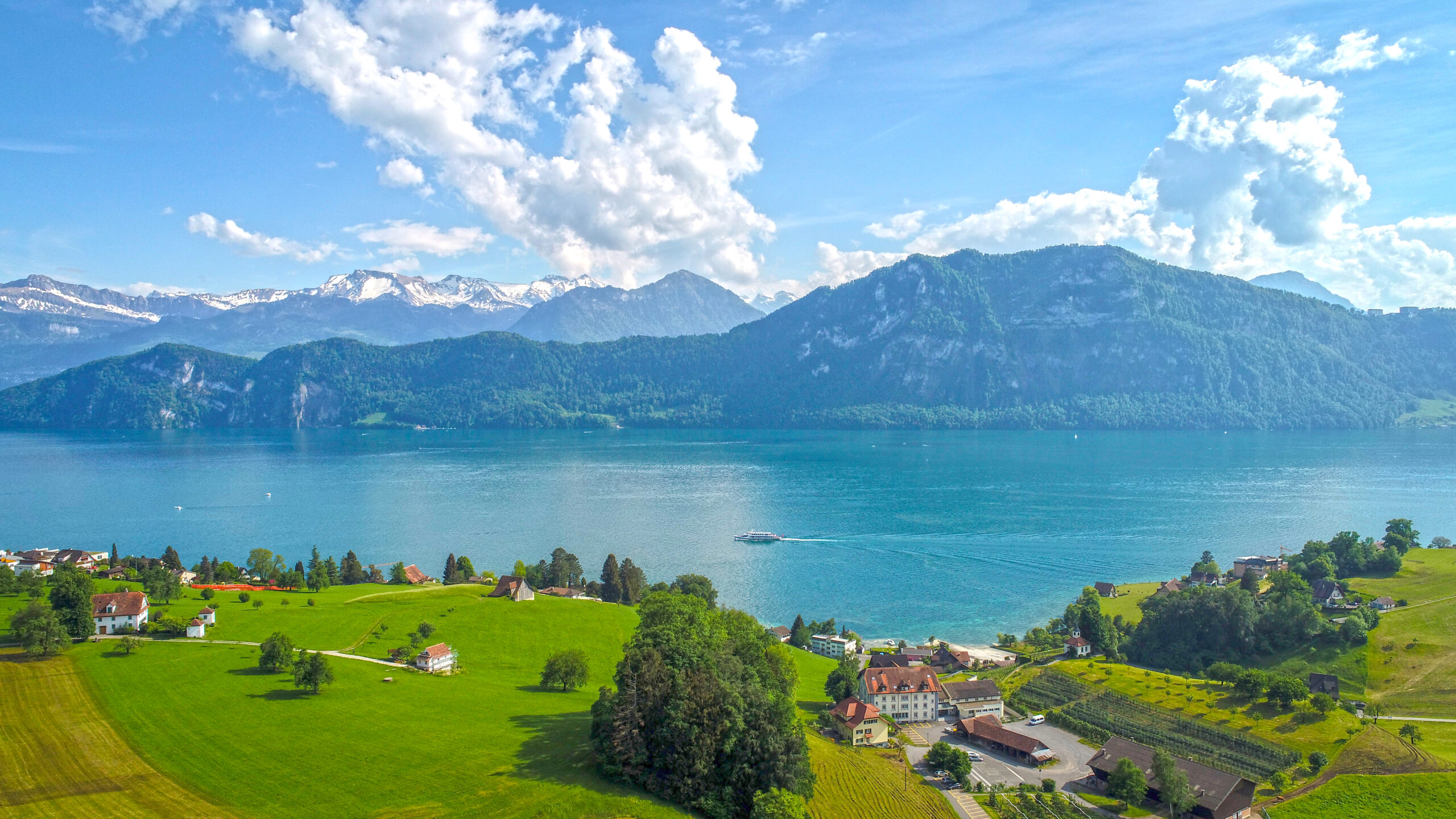 Lago de Lucerna - Suíça >> Imagem de Roger Bieri and Daniel Di Palma